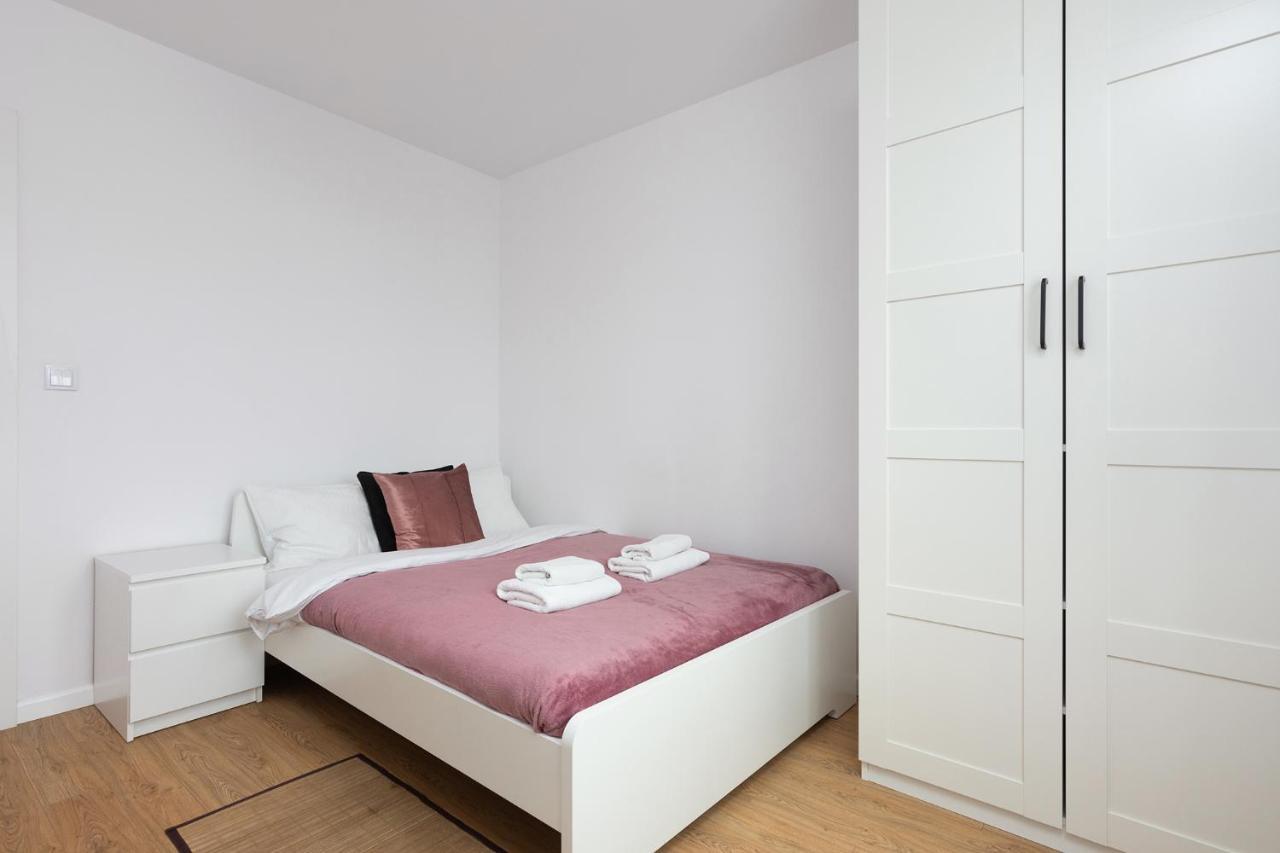 Family Apartment Nearto Old Town Vermelo By Neartopl Краків Екстер'єр фото